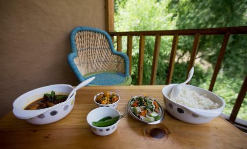 Hotel Sharda Resort-tirthan Valley
