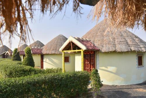 Hotel Rann Village Resort