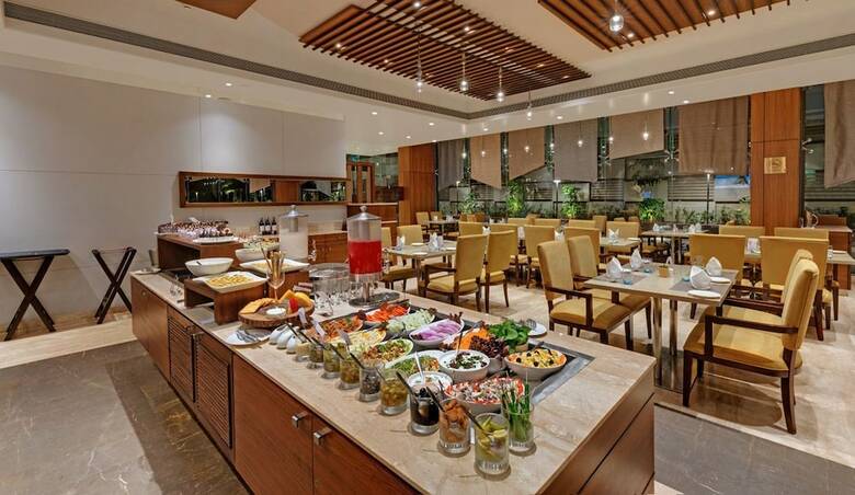Hotel Uk 27 The Fern, Belagavi