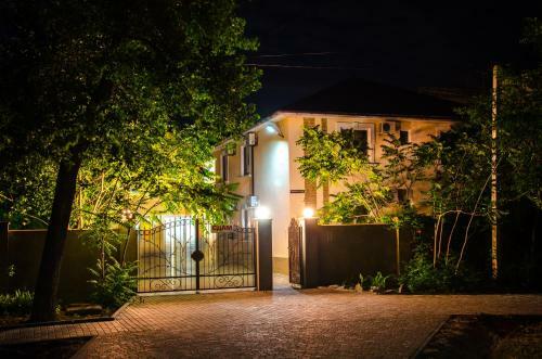 Hostal Guest House Primorsky 11