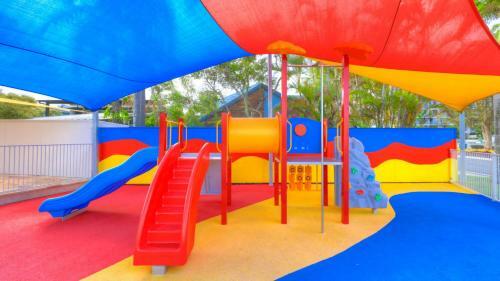 Alex Beach Cabins And Tourist Park