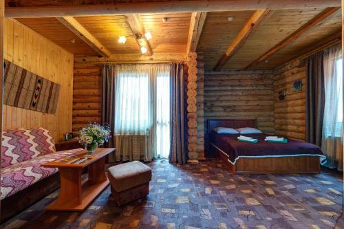 Slovyanka Hotel