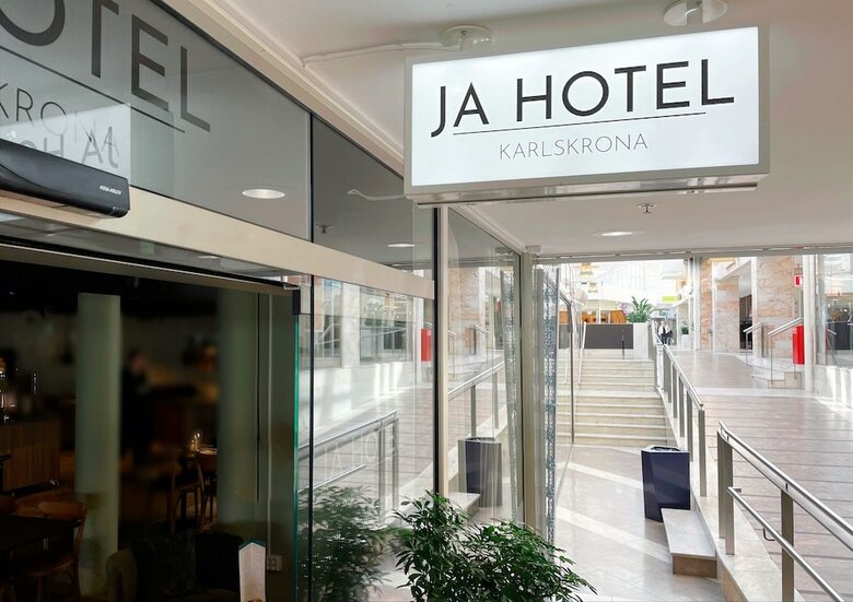 First Hotel Ja