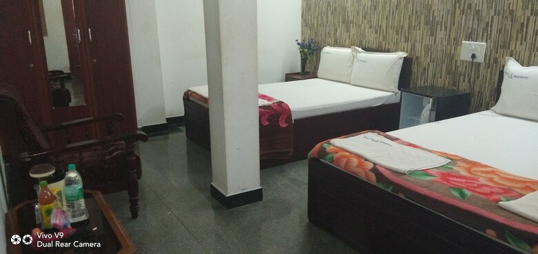 Lodge Arudhra Residency