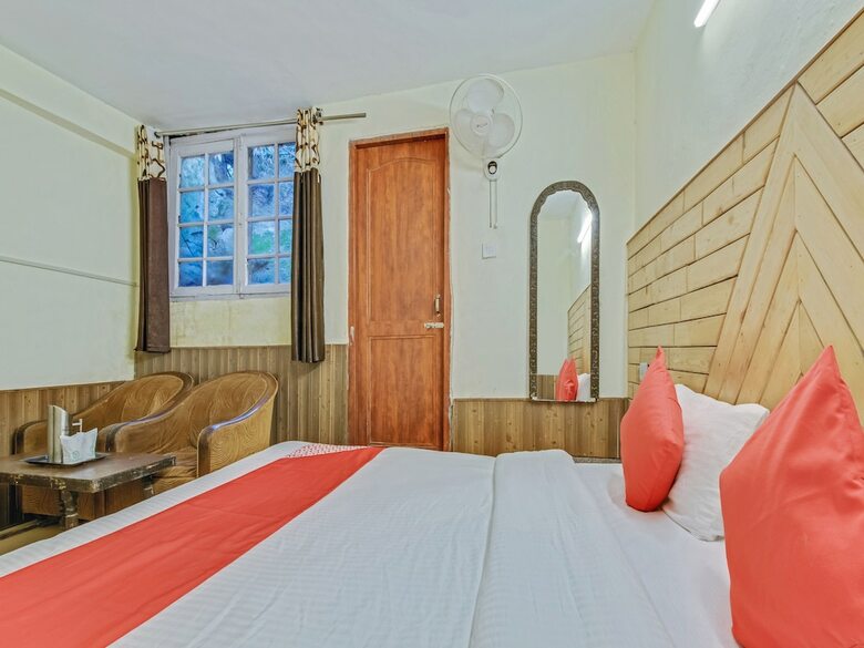 Oyo 23363 Hotel Highland