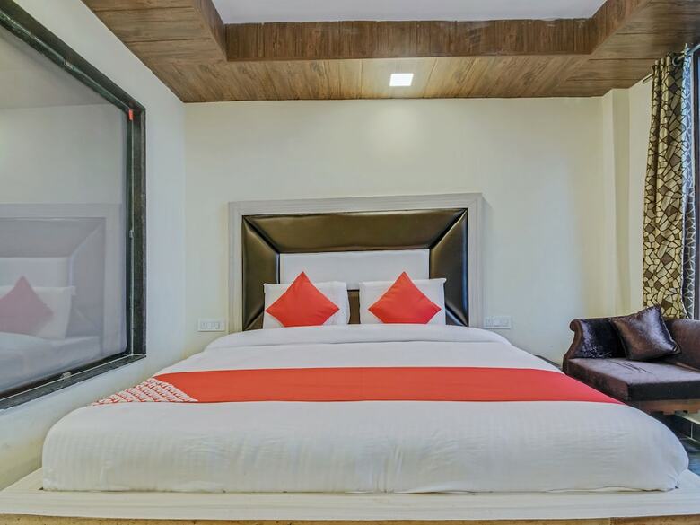 Oyo 23363 Hotel Highland