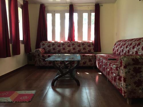 Dingle House