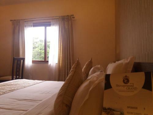 Hotel Shivaprasad Grand