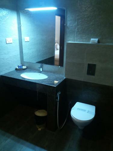 Hotel Shivaprasad Grand
