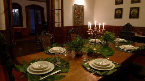 Hotel Neemrana's Wallwood Garden