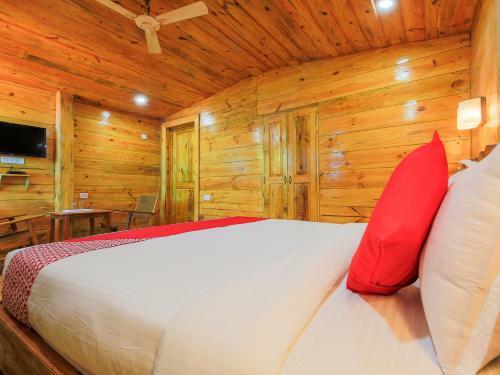 Hotel Brushwood Villa Resort