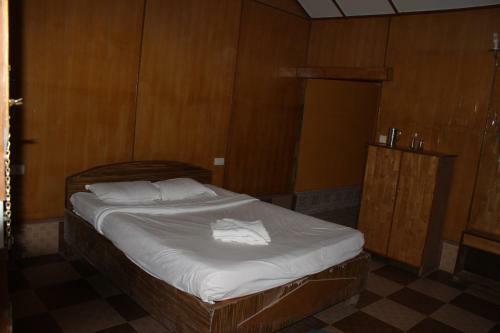 Hotel Gold Star Beach Resort