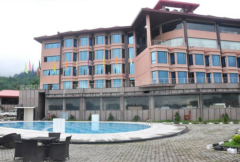 Waii International Hotel