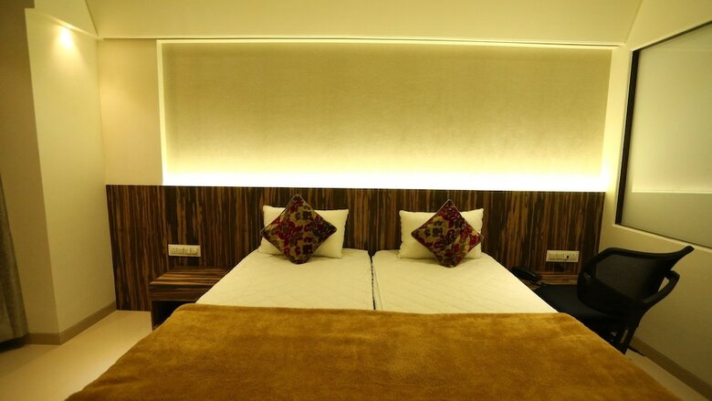 Hotel Grand Parivaar