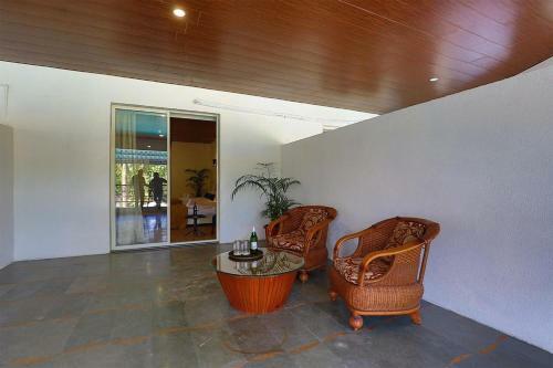 Hotel Manas Lifestyle Resort