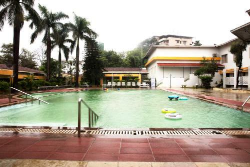 Hotel Manas Lifestyle Resort