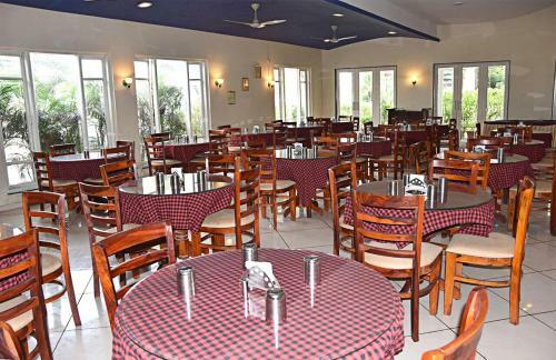 Hotel Manas Lifestyle Resort