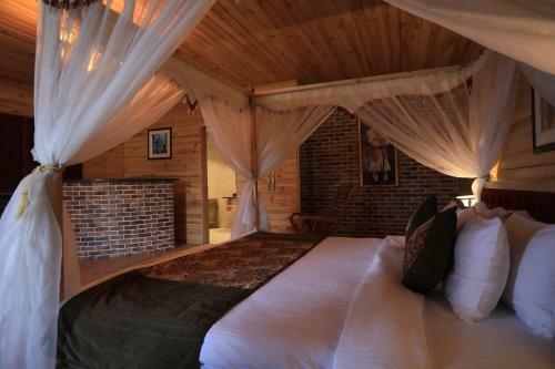 Hotel Deventure Shimla Hills