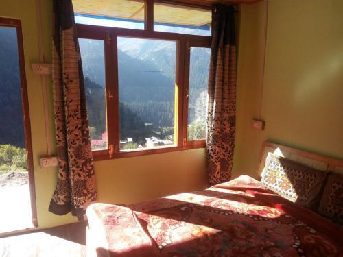 Hotel Paradise Holiday Resort