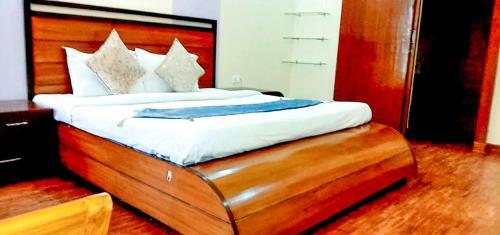 Bed & Breakfast Wildleaf Kasauli -valley Homz