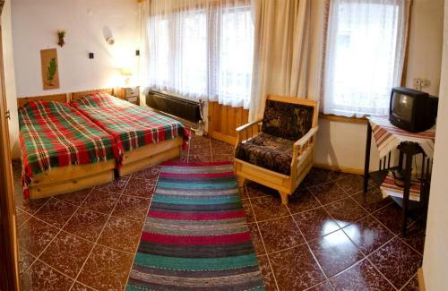 Palyongov Guest House