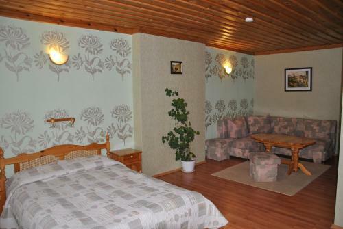 Family Hotel Shoky