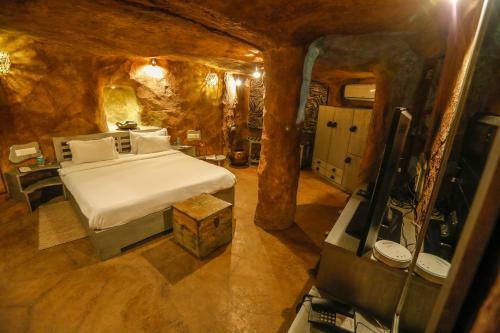 Hotel Tathastu Resort