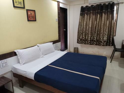 Hotel Royal Treat
