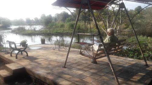 Hotel Kundalika Cottages