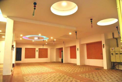 Hotel Ananda Residency
