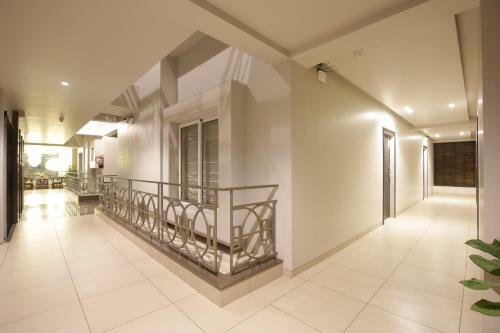 Hotel The Baroda Residency