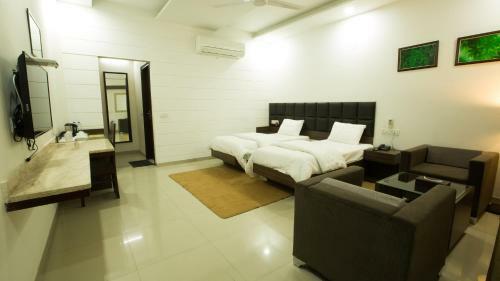 Hotel Whistling Greens
