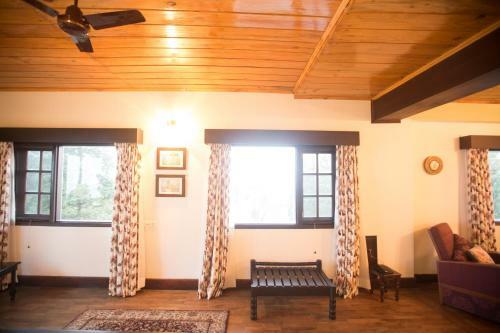 Hotel Sourenee Tea Estate
