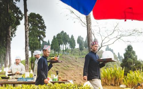 Hotel Sourenee Tea Estate
