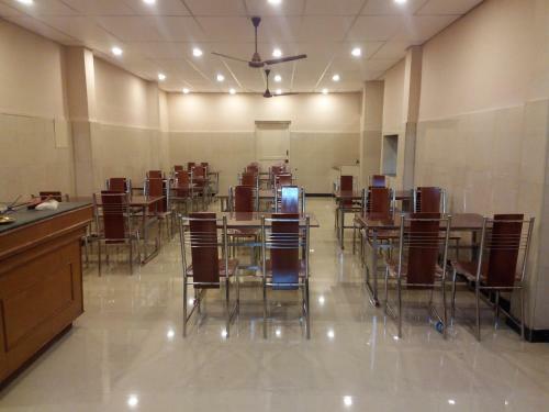 Hotel Sathya Garden Resort