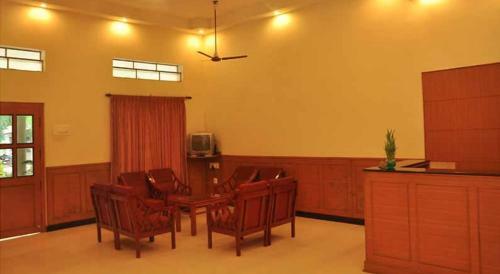 Hotel Sathya Garden Resort