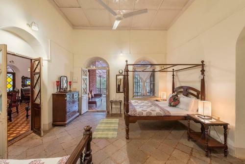 Bed & Breakfast Saffronstays Parsi Manor