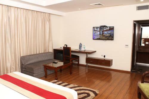 Hotel Swan Zirakpur
