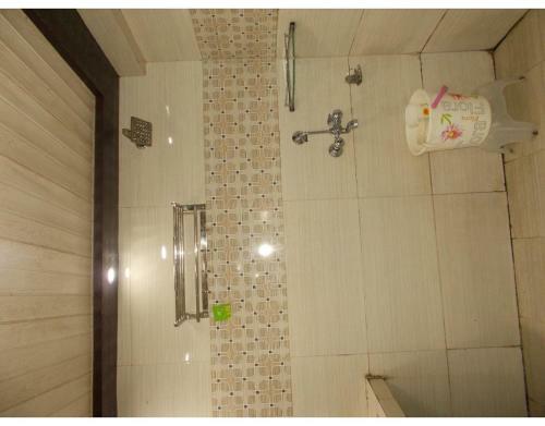 Hotel A-one Stay Near Picture Palace