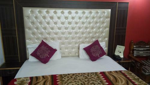 Hotel Delightful Stay Over Looking Himalayas
