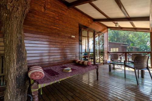 Bed & Breakfast Saffronstays Little Paradise