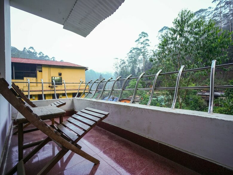 Oyo 10641 Hotel Misty Hills
