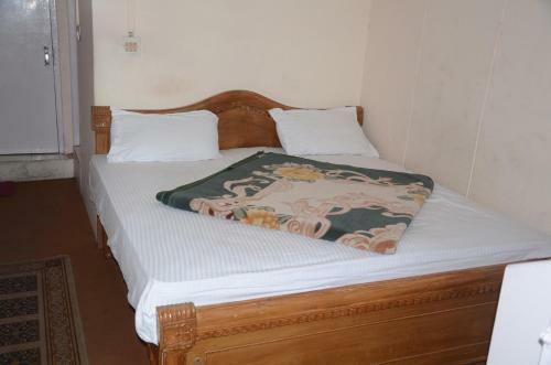 Hotel Whispering Windows