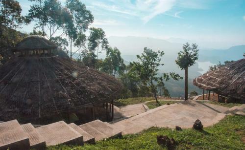 Camp Woody Luxury Camp