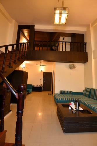 Hotel Dynasty Resort