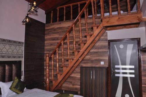 Hotel Ekam Lodge