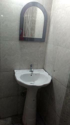 Goroomgo Homestay Gharonda Nainital