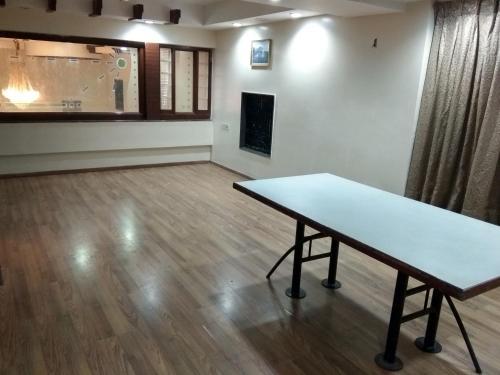 Hotel Jk Rooms 122 Shaheen-nr. Mahindra Co.-midc
