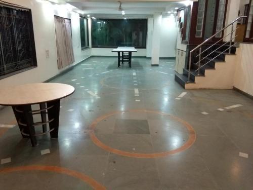 Hotel Jk Rooms 122 Shaheen-nr. Mahindra Co.-midc