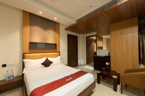 Hotel Vlr Residency